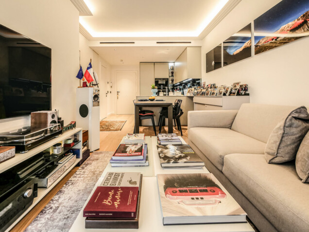 LES OLIVIERS — 2 КОМНАТЫ ОТРЕМОНТИРОВАНЫ — РЯДОМ С ПОРТОМ