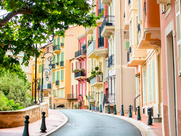 Landlords in the rent-controlled sector: soon to receive financial compensation?