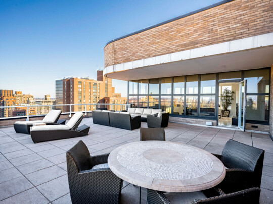 NEW YORK UPPER EAST SIDE - APPARTAMENTO DI LUSSO - VISTA MOZZAFIATO