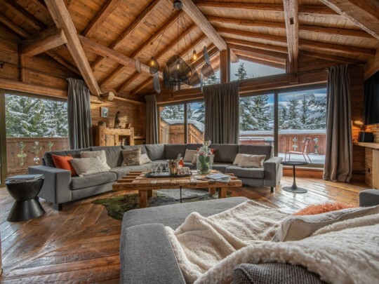 COURCHEVEL 1850 -  "ALSKA" CHALET