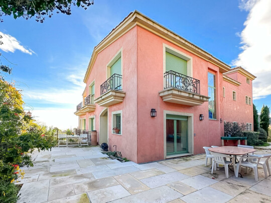 Продажа La Turbie Виллa / больше 5 комнат