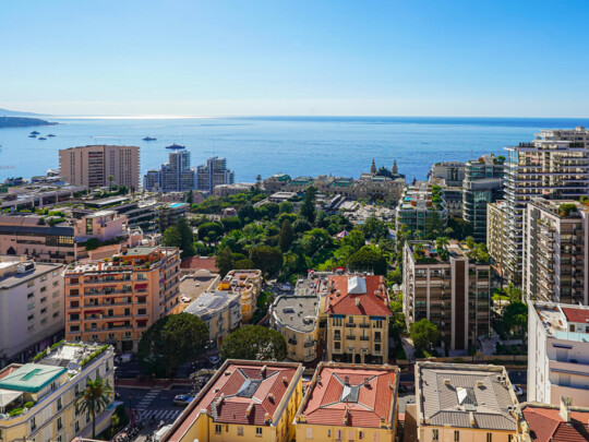 MILLEFIORI - 2-BEDROOM FLAT RENOVATED - PANORAMIC SEA AND MONACO VIEWS