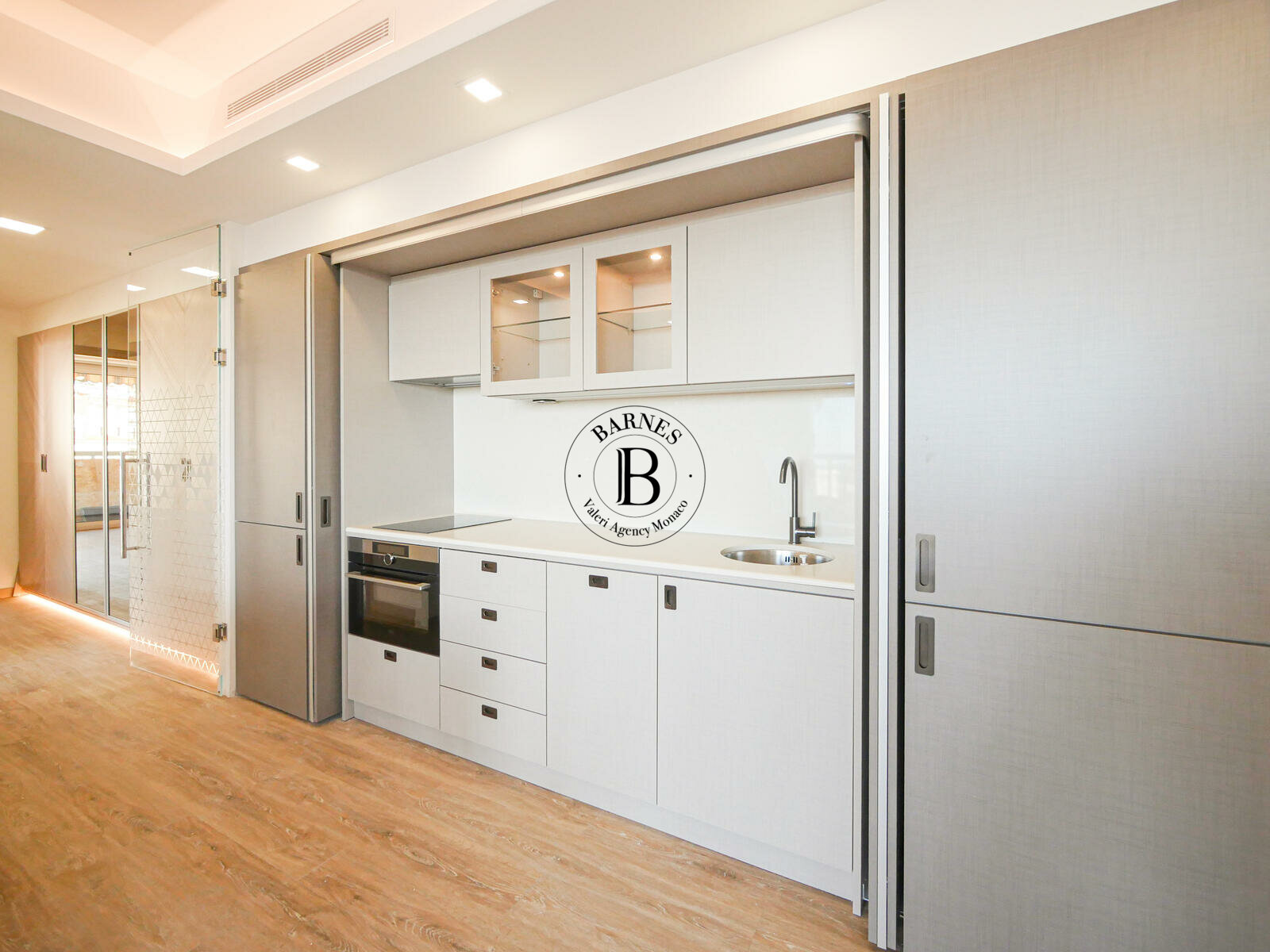 MILLEFIORI - TRILOCALE RISTRUTTURATE E ARREDATE - 4/12