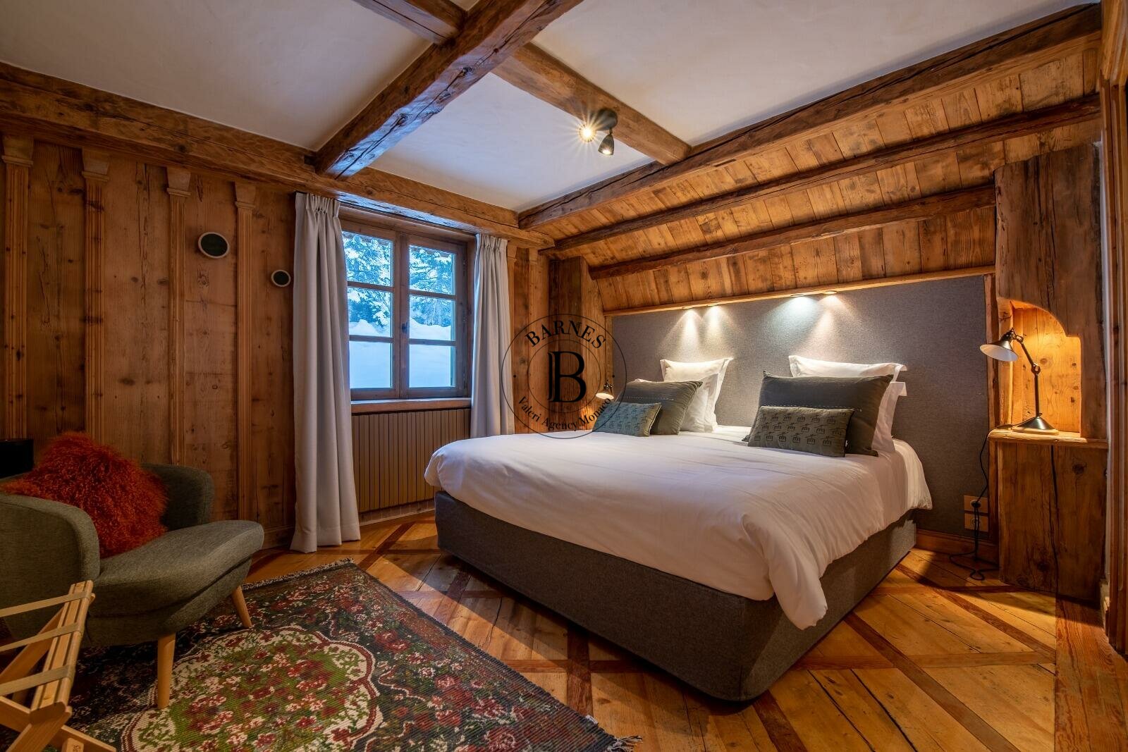 COURCHEVEL 1850 -  "ALSKA" CHALET - 4/6