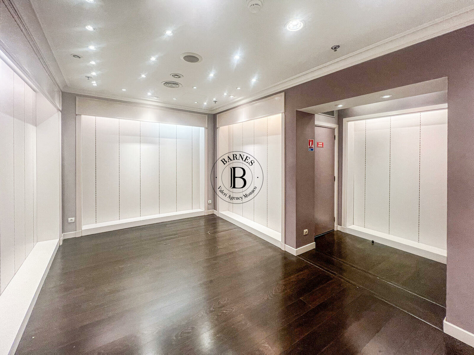 METROPOLE - NEGOZIO DI LUSSO - 3/5