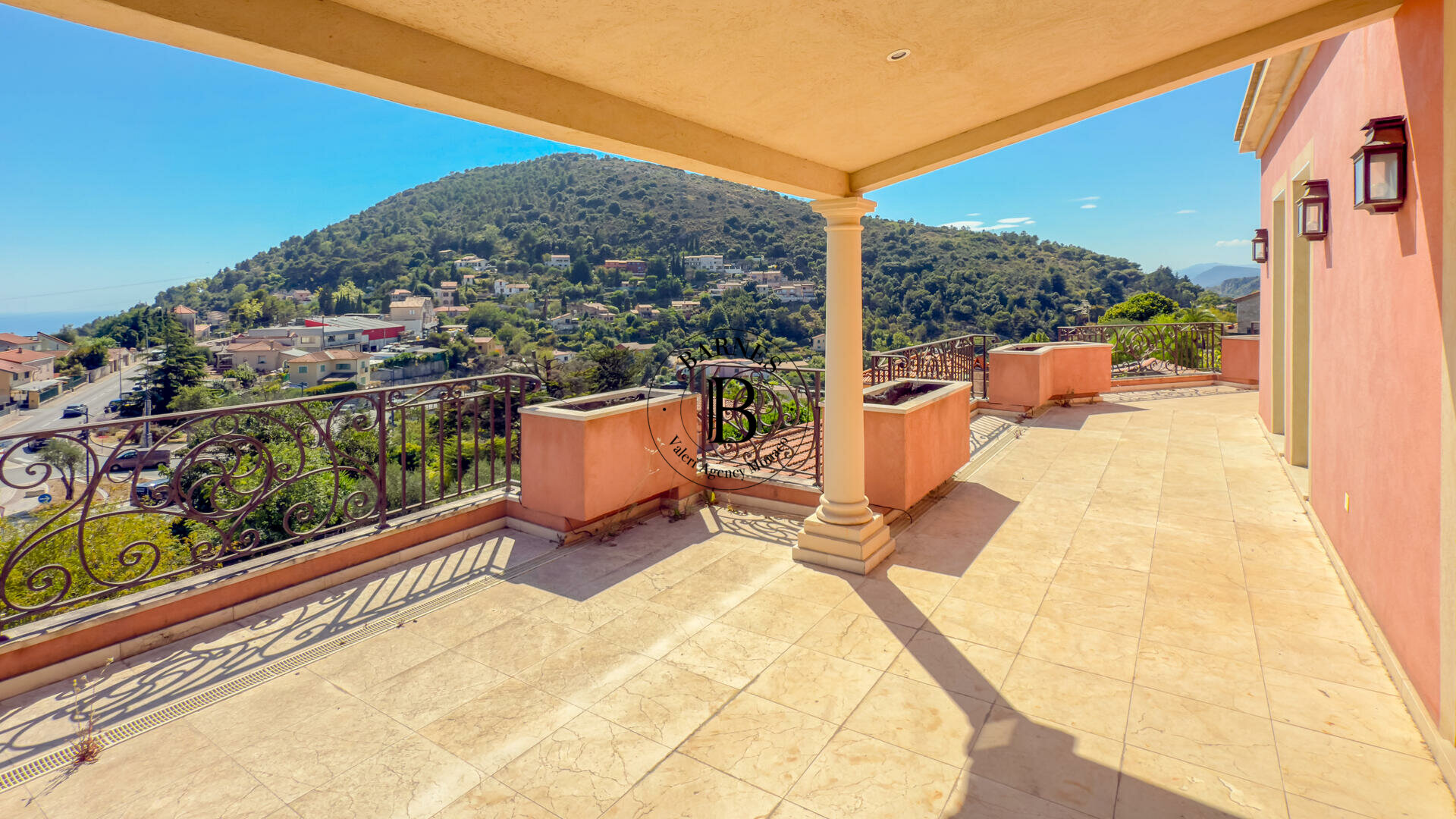 LA TURBIE - CASA - VISTA MARE E PISCINA - 3/11