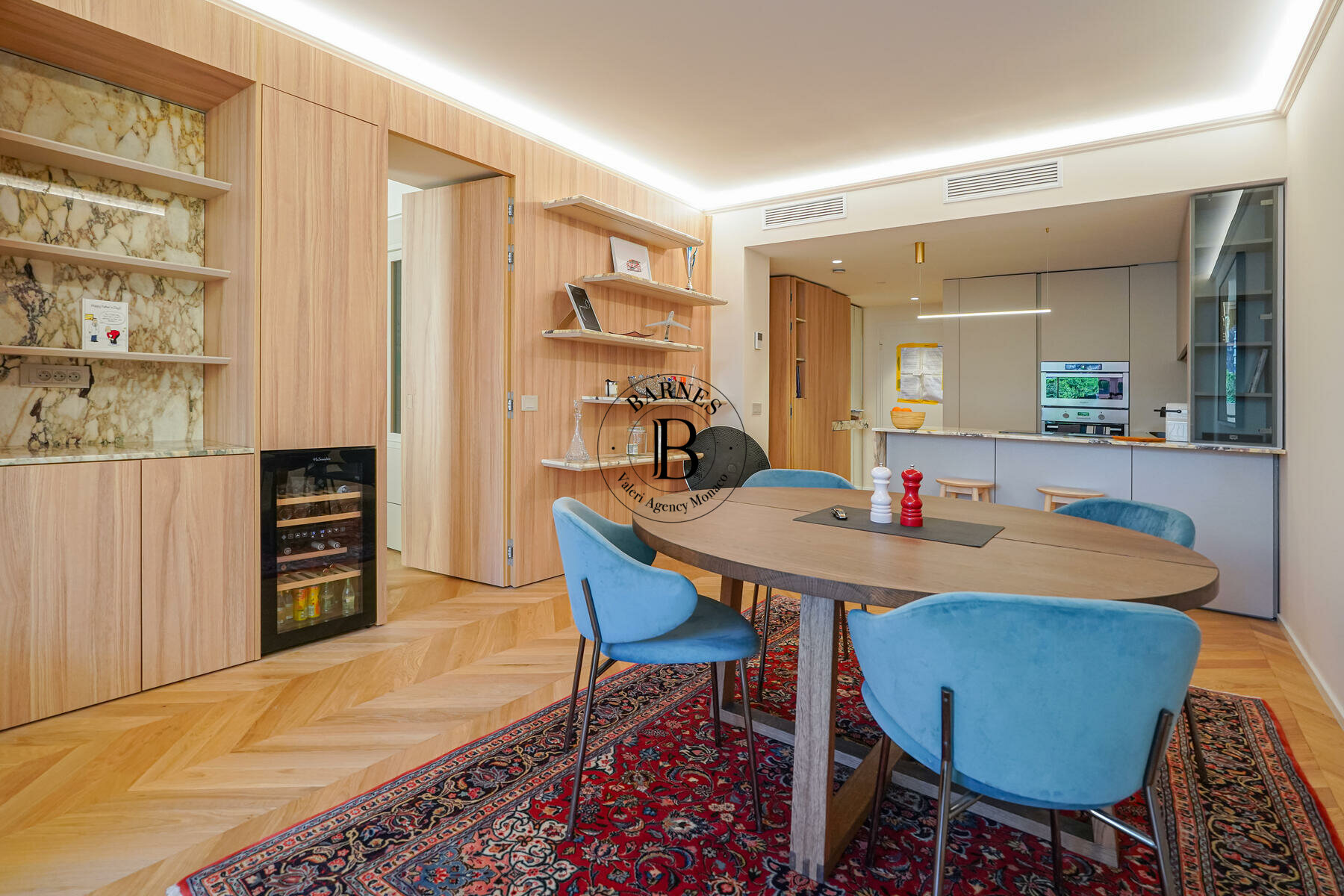 PORT DE FONTVIEILLE - 2/3 P. CONTEMPORAIN MEUBLE  - PARKING - 4/20