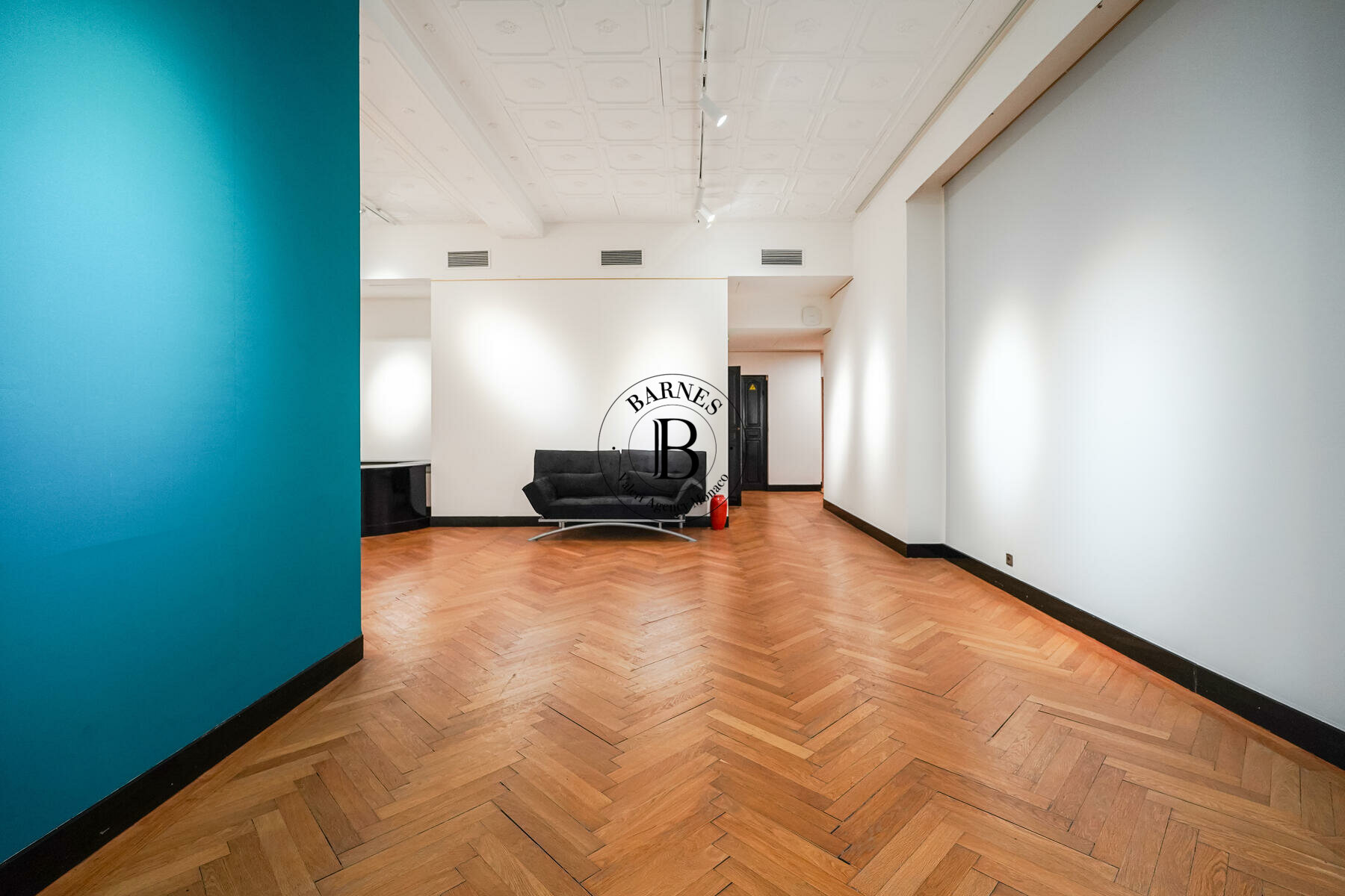 Продажа Park Palace Commercial premise /  - 3/12