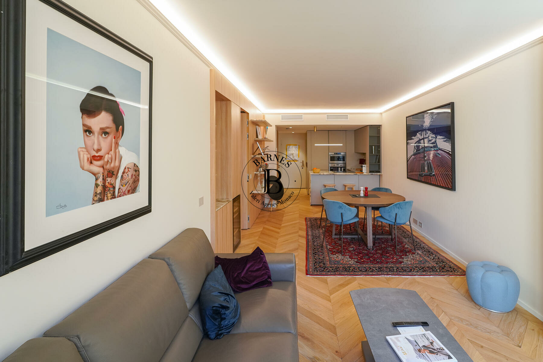 PORT DE FONTVIEILLE - 2/3 P. CONTEMPORAIN MEUBLE  - PARKING - 3/20